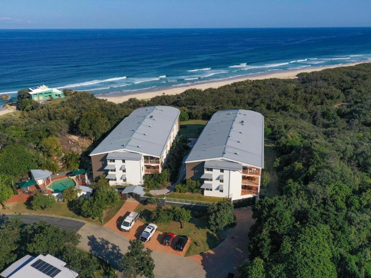 Whale Watch Ocean Beach Resort Point Lookout Exterior photo